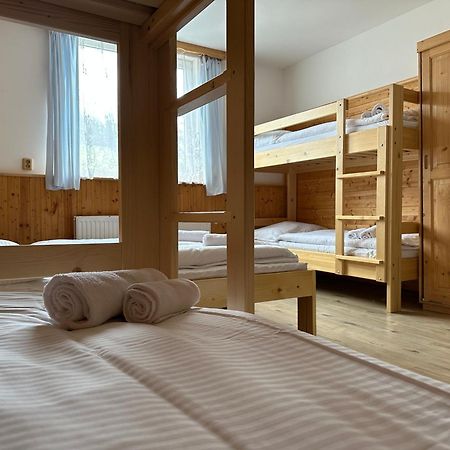 Horsky Hotel Kycerka Velké Karlovice Exteriör bild