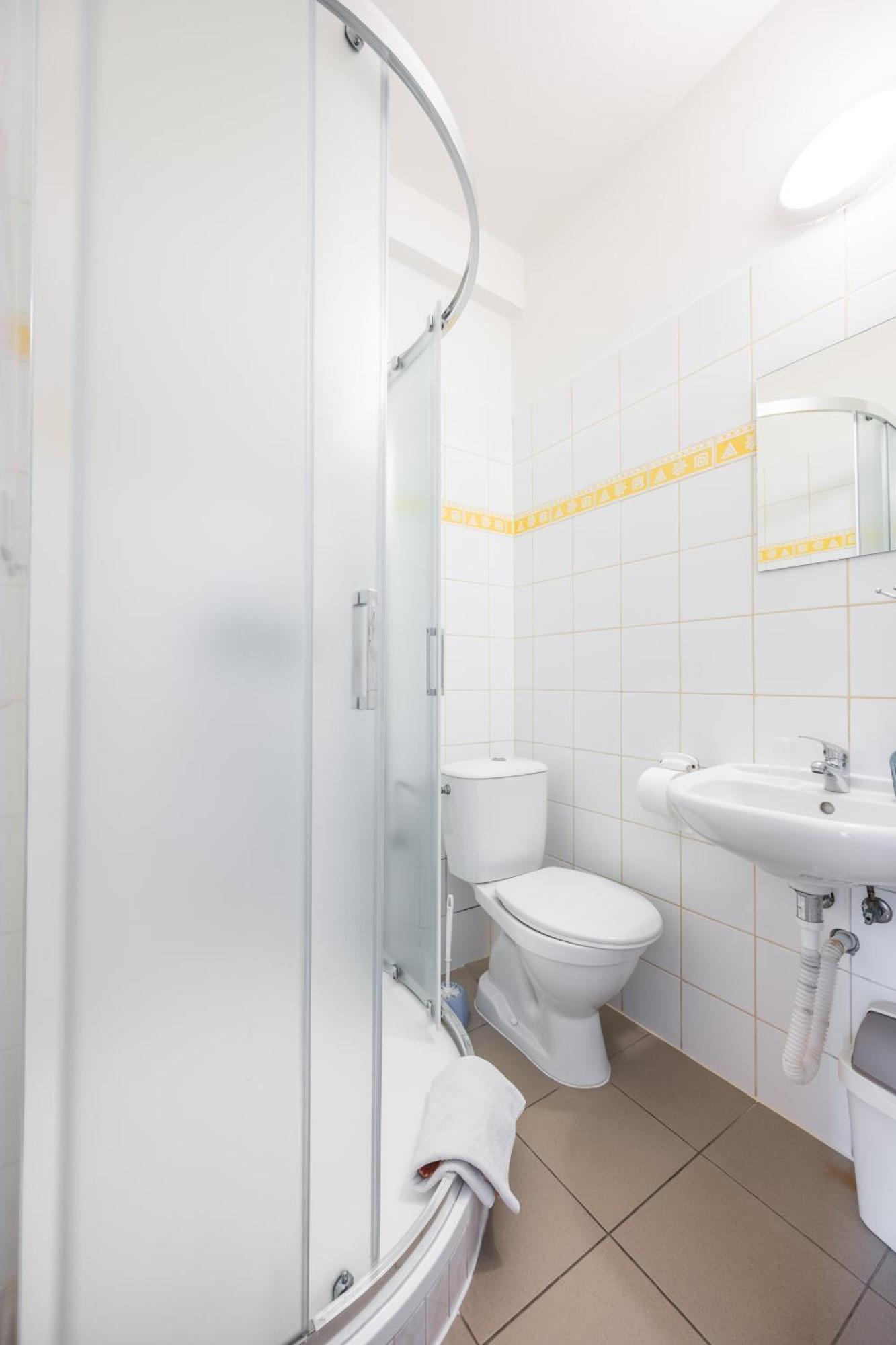 Horsky Hotel Kycerka Velké Karlovice Exteriör bild