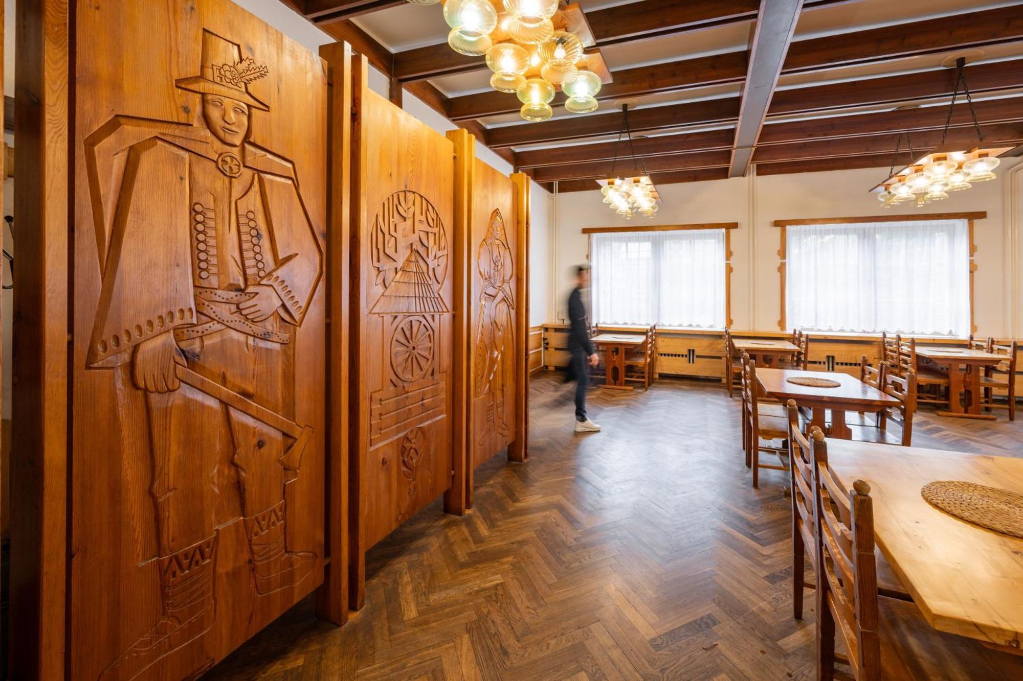 Horsky Hotel Kycerka Velké Karlovice Exteriör bild